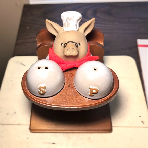 Vintage Kato Kogei Chef Pig Salt & Pepper Shakers Card Holder Hand Painted Japan - Picture 2 of 12